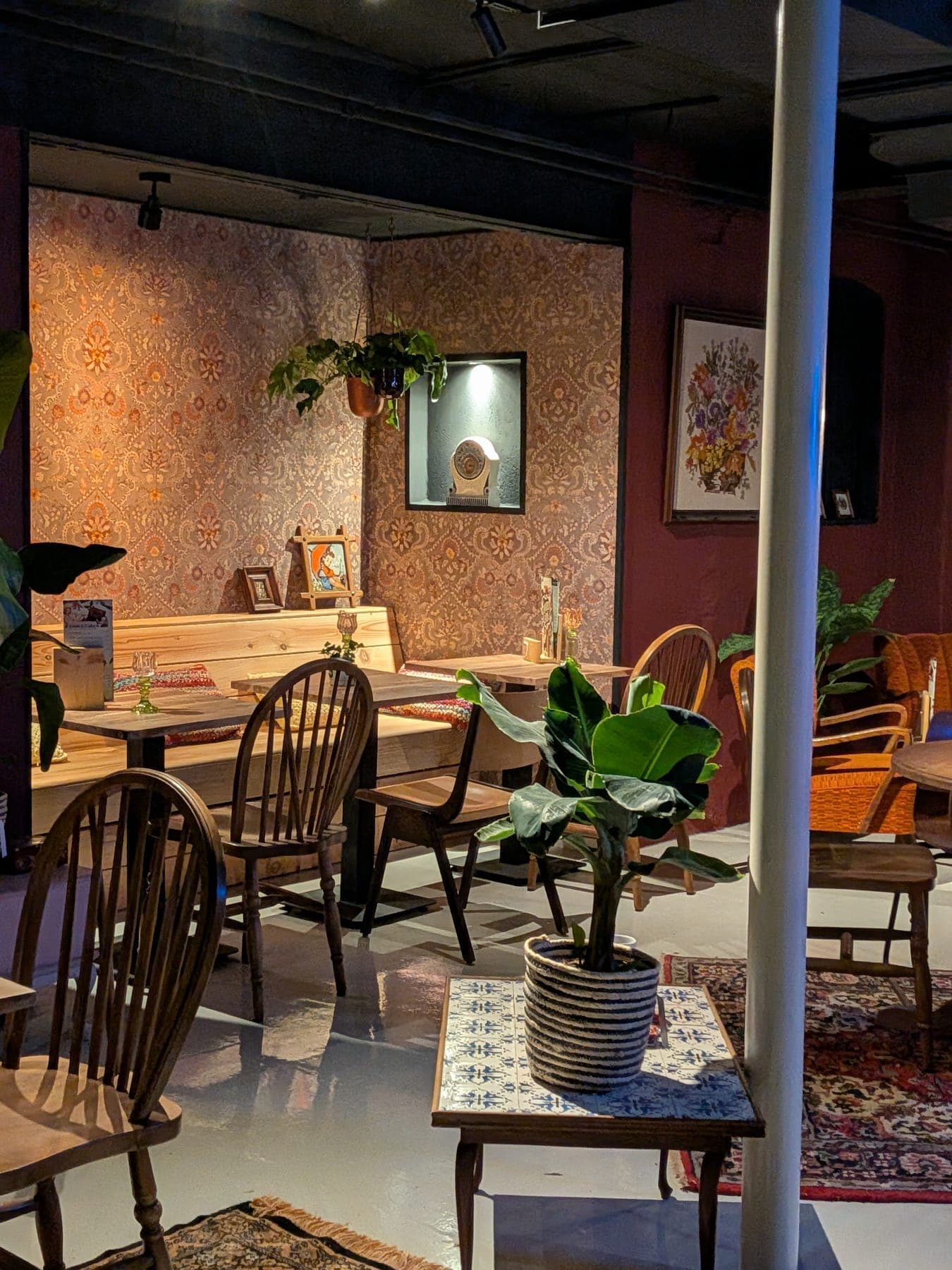 De Broodbode Apeldoorn — complete transformatie naar huiskamer-lunchroom